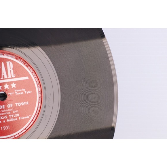 T Texas Tyler, Wrong Side Of Town /You'll Never Break 1950 10" 78 pm Record 1501 - Picture 9 of 16